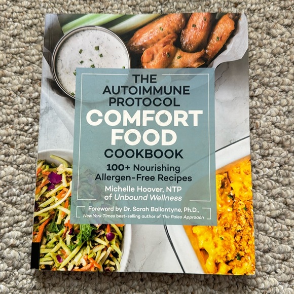 The autoimmune Protocol Comfort Food cookbook; allergen free recipes - Picture 1 of 3